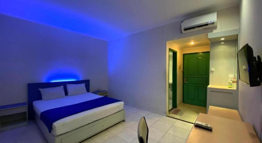 Kharisma Hotel Madiun Eksteriør billede