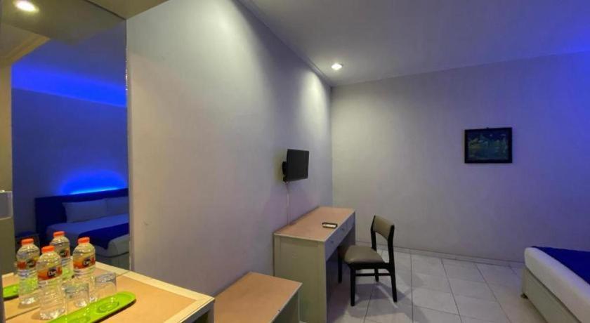 Kharisma Hotel Madiun Eksteriør billede