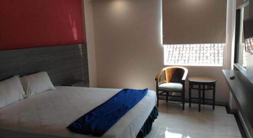 Kharisma Hotel Madiun Eksteriør billede