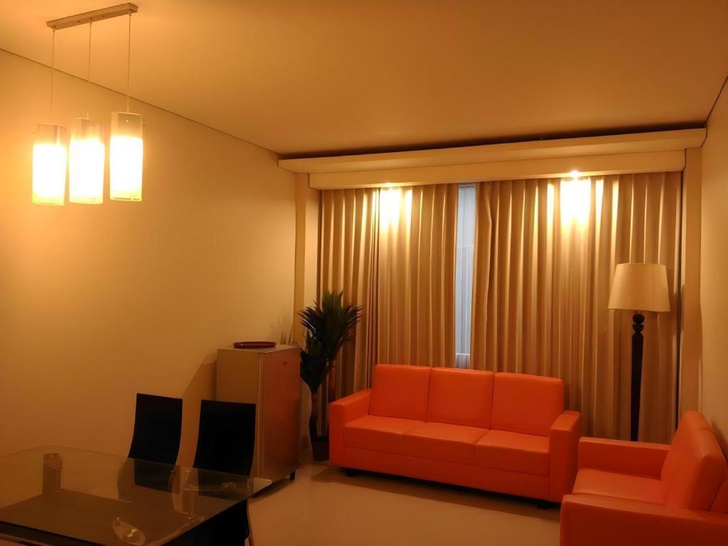 Kharisma Hotel Madiun Eksteriør billede